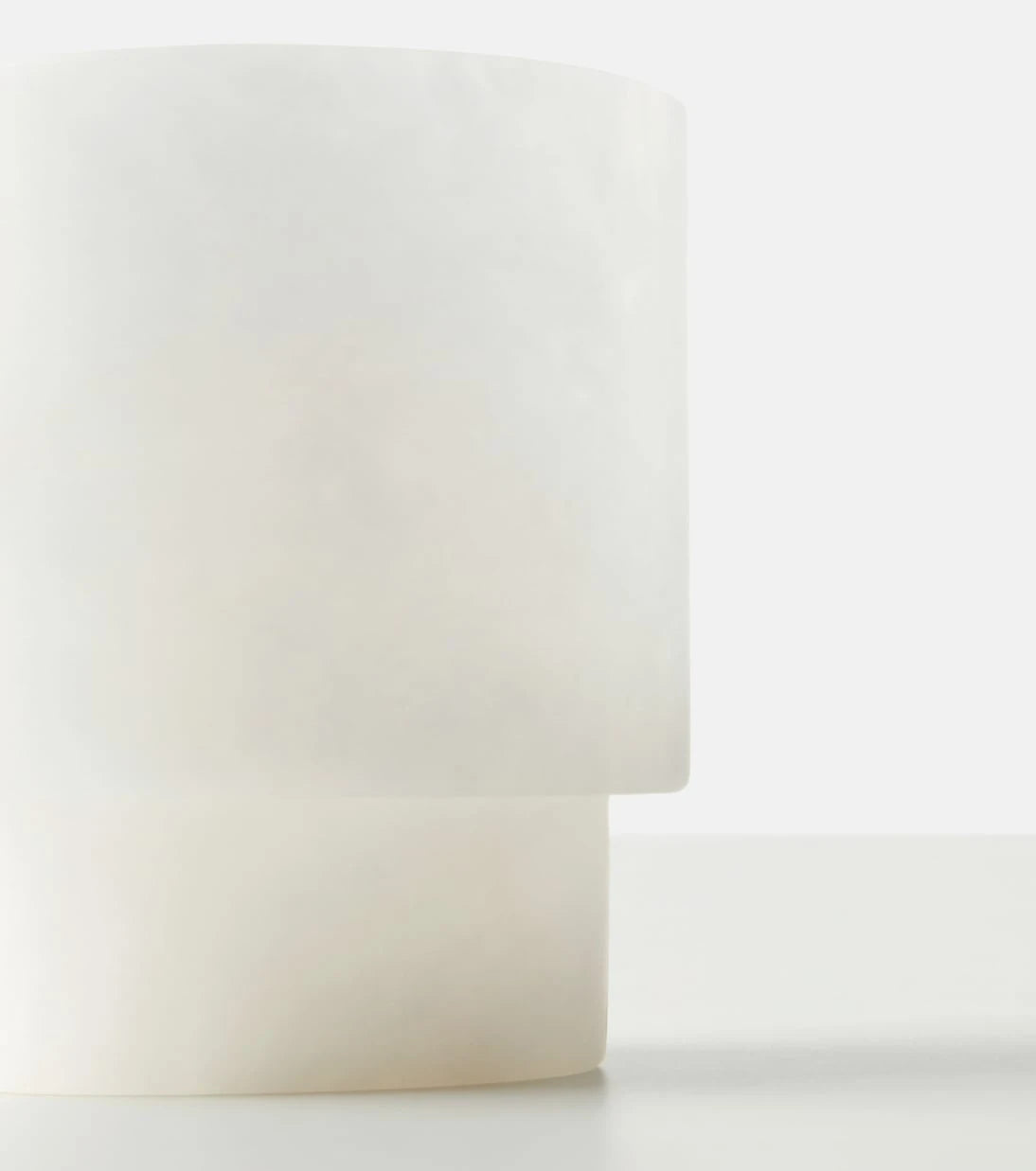 Michaël Verheyden - Tlight alabaster tealight holder