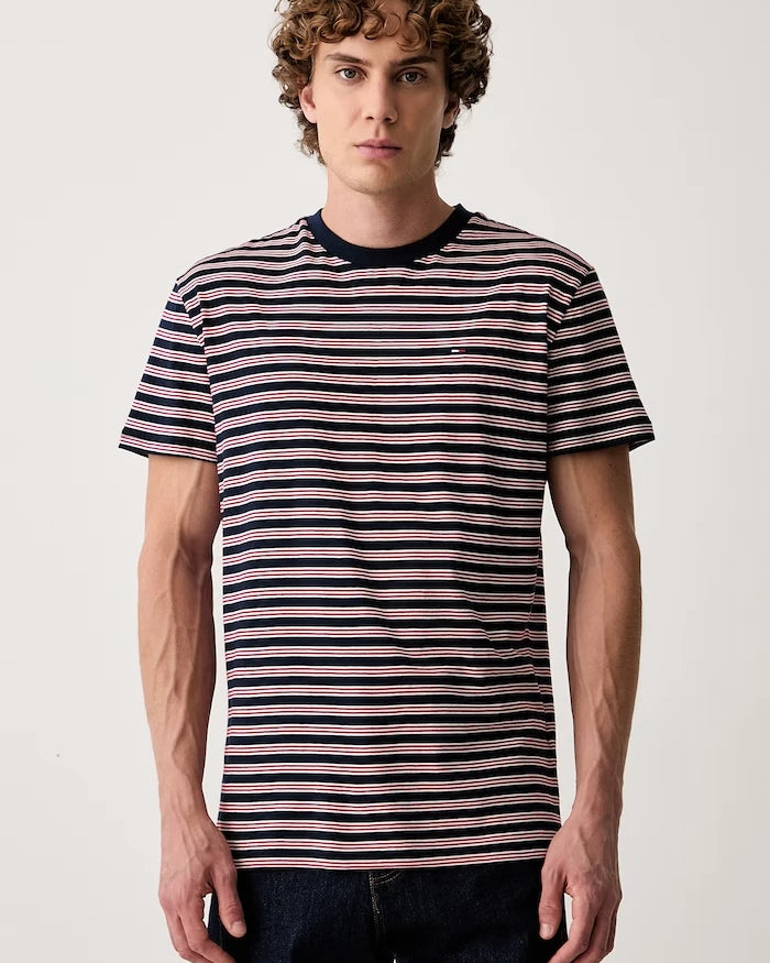 Tommy Jeans erkek pamuklu tişört