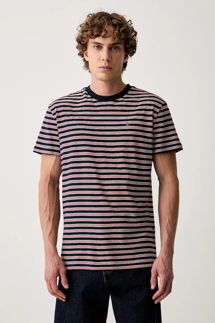 Tommy Jeans erkek pamuklu tişört