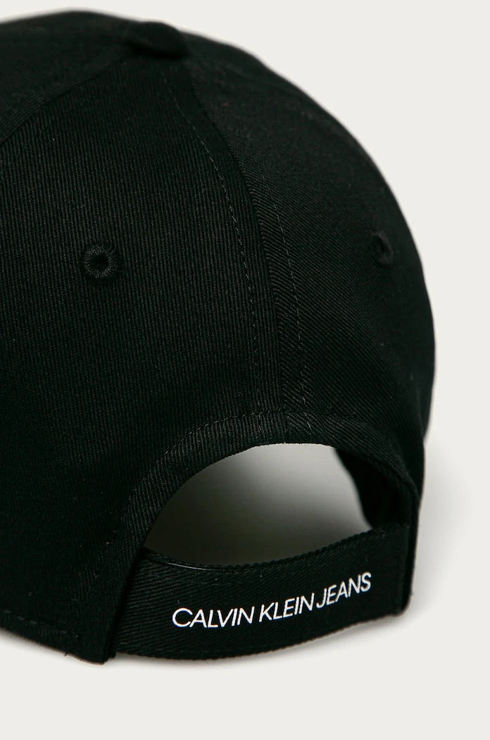 Calvin Klein Jeans - Шапка