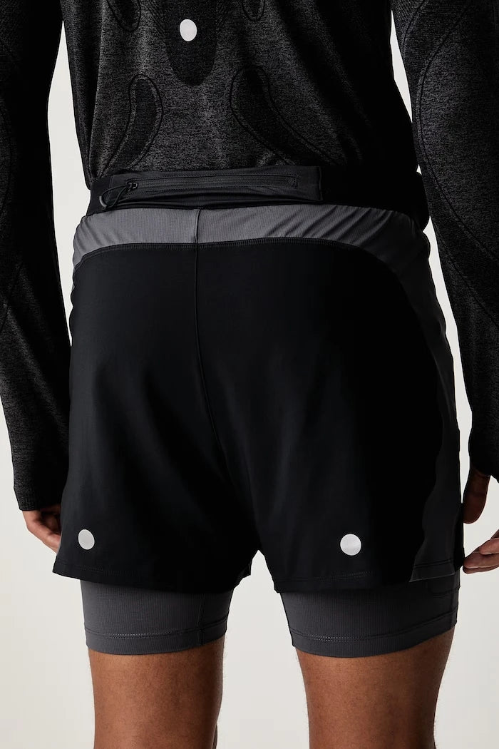 Asics erkek 2'si 1 arada şort ROAD 2-N-1 5IN SHORT