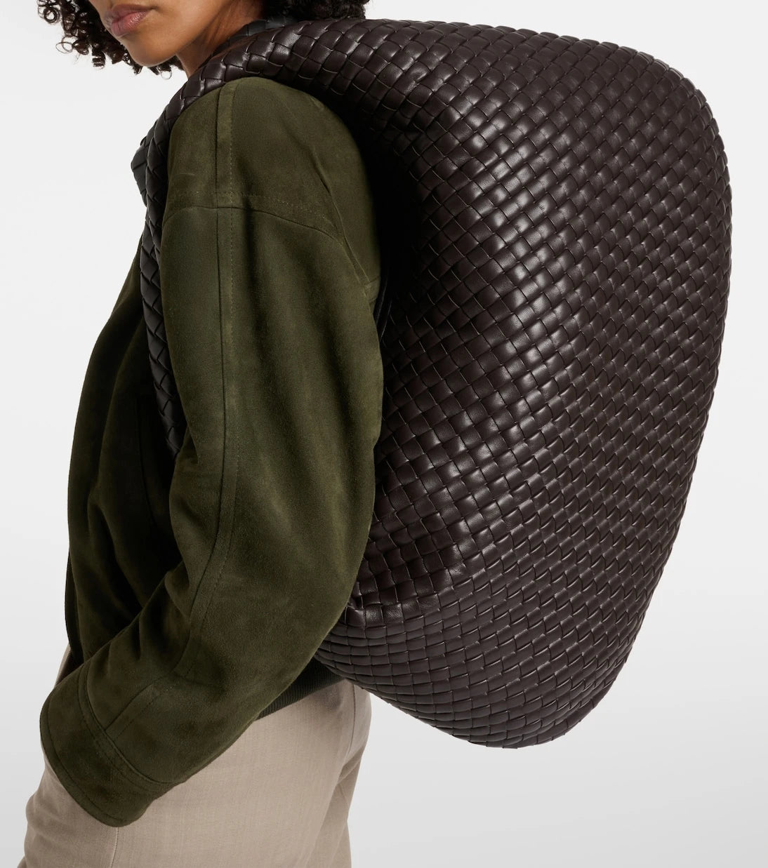 Bottega Veneta - Maxi Veneta Large leather shoulder bag