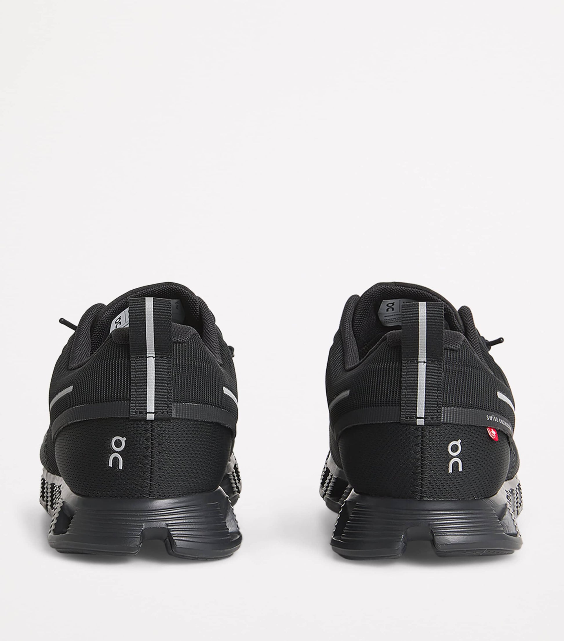 Waterproof Cloud 5 Trainers