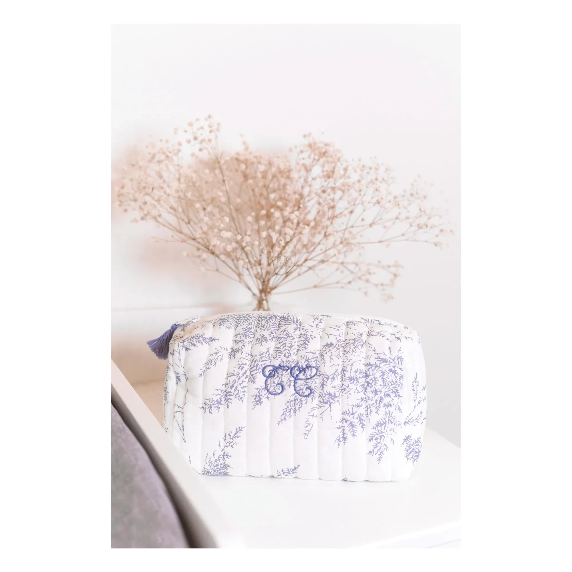 Tartine et Chocolat - Foliage Toiletry Bag | Navy blue