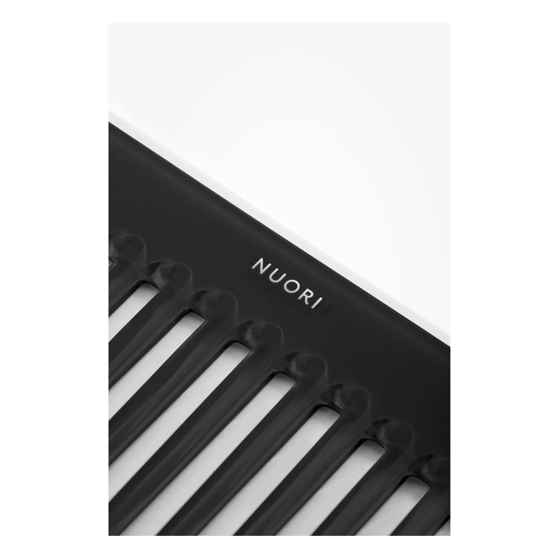 Nuori - Comb for Thick Hair | Black