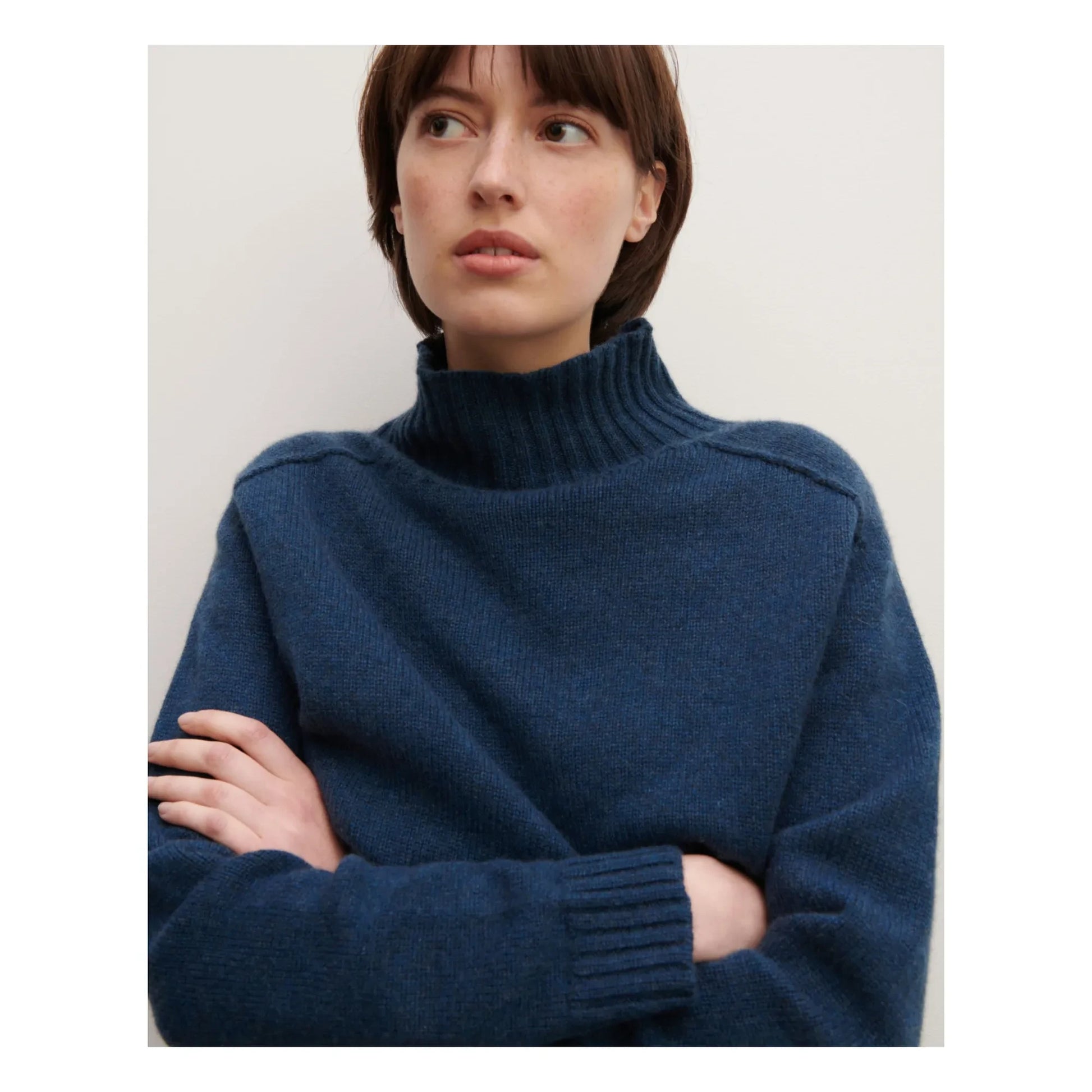 Bompard - Hammer Neck Sweater Cashmere | Navy blue