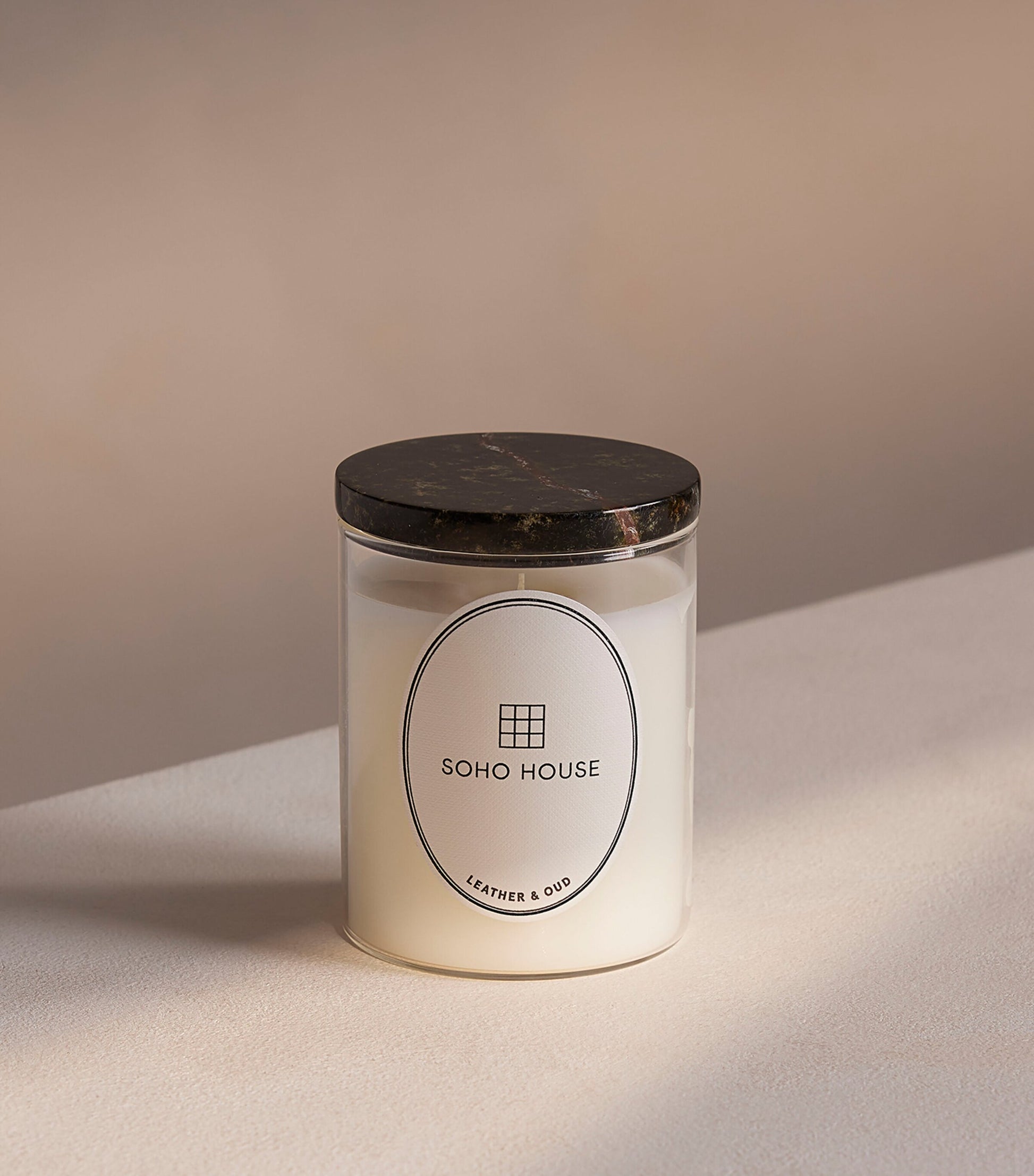 Leather & Oud Candle (250g)