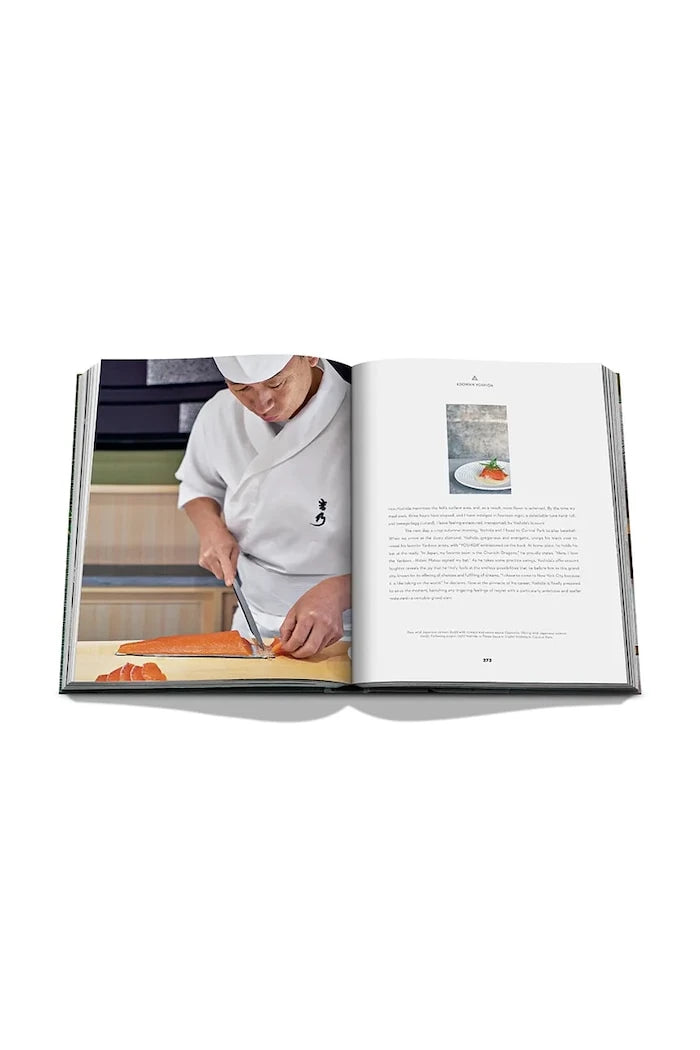 Assouline фото книга Sushi Shokunin : Japan's Culinary Masters, Andrea Fazzari