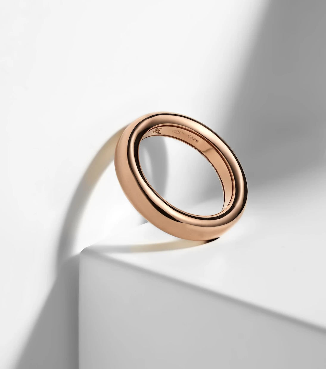 Pomellato - Iconica Extra Slim 18kt rose gold ring