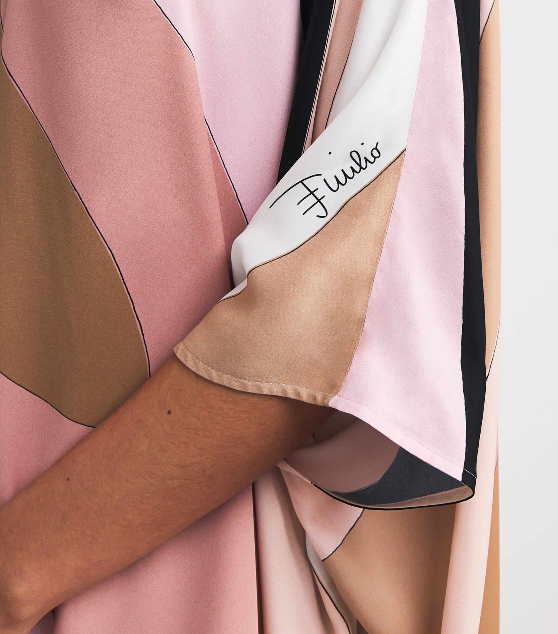 PUCCI Multi Iride Print Maxi Kaftan