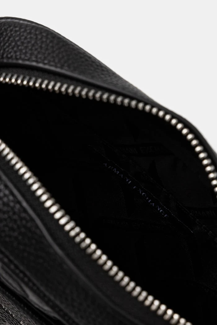 Чанта Armani Exchange