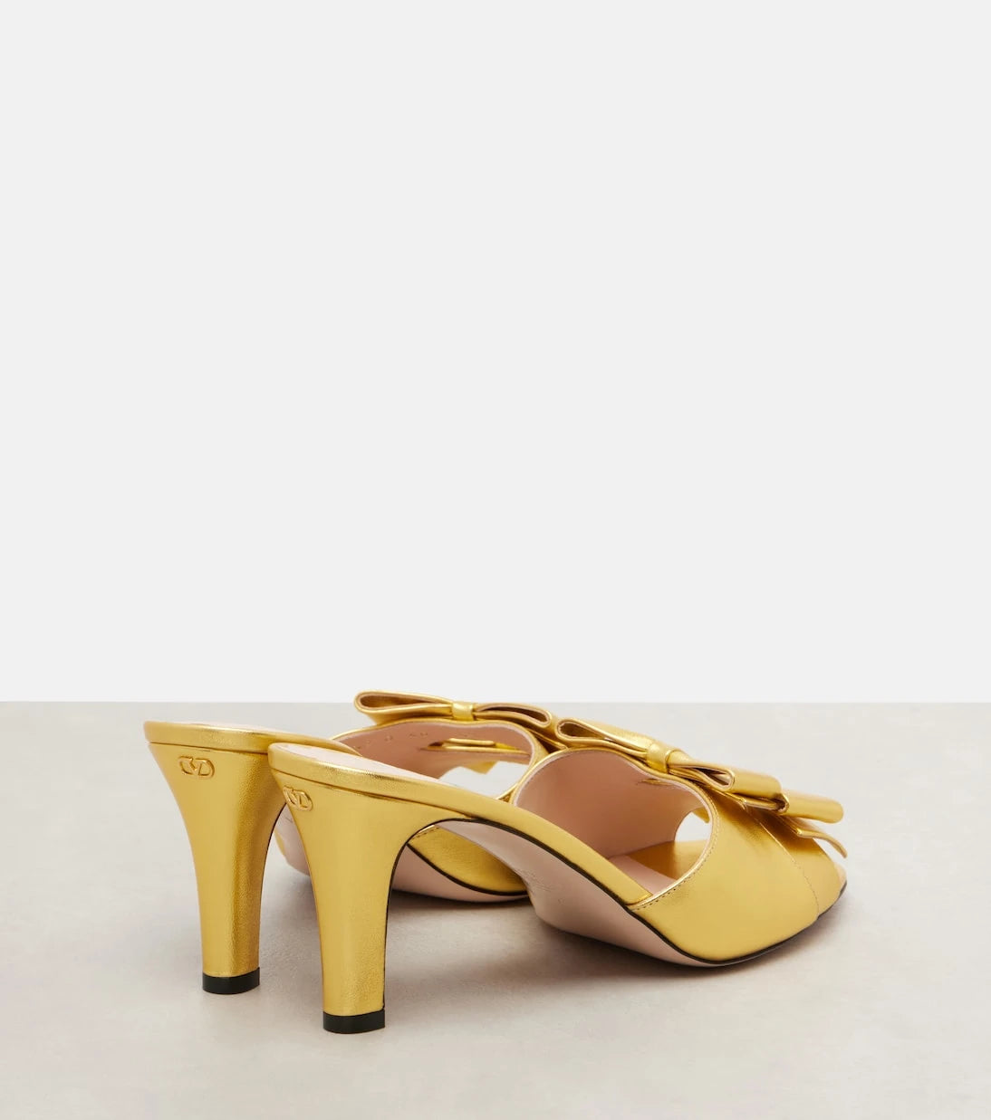 Valentino Garavani - Bowow 75 metallic leather mules