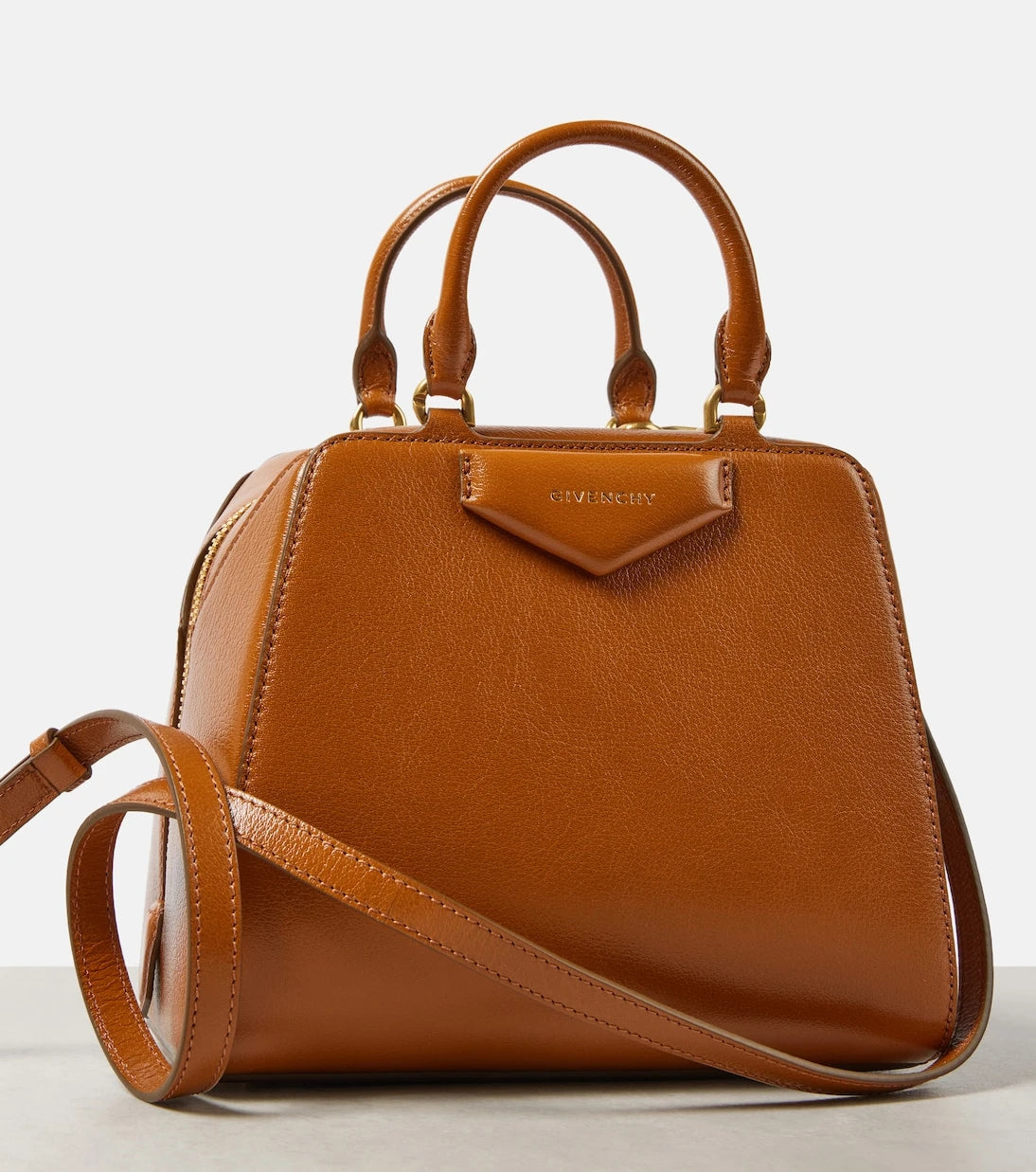 Givenchy - Antigona Cube Mini leather tote bag