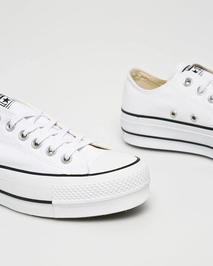 Converse - Alçak Chuck Taylor Spor Ayakkabılar