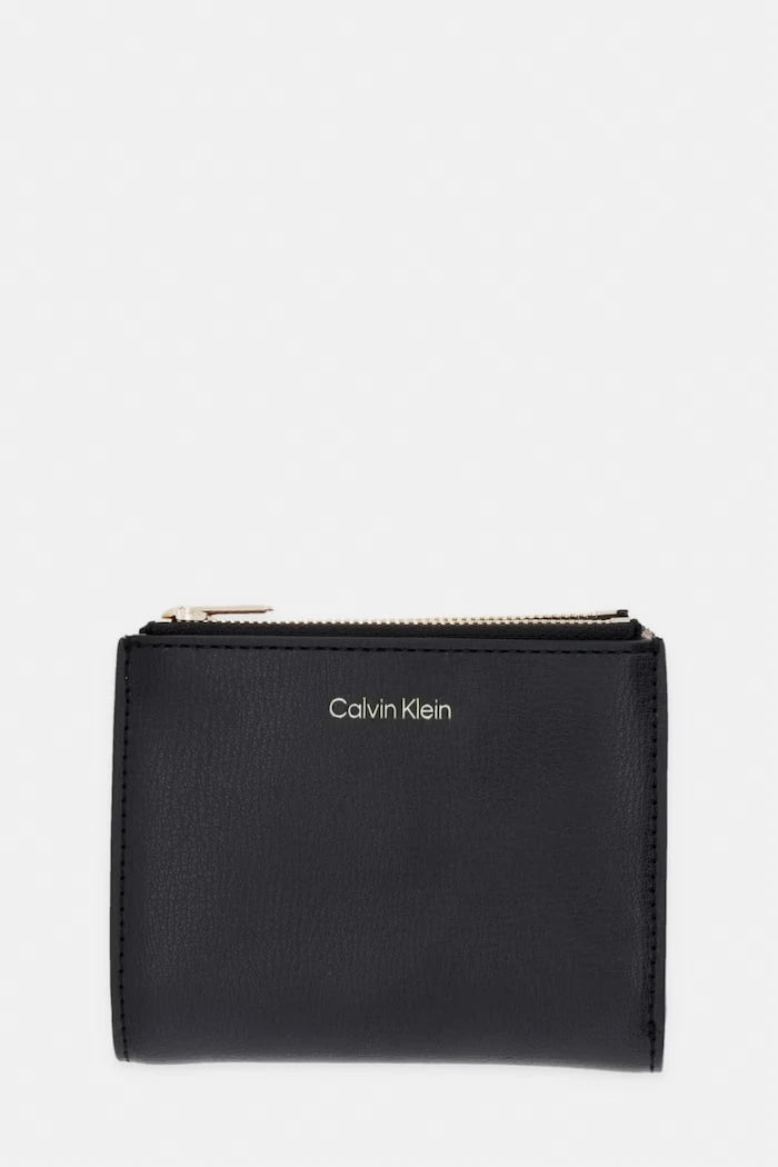 Calvin Klein портфейл дамски от имитация на кожа