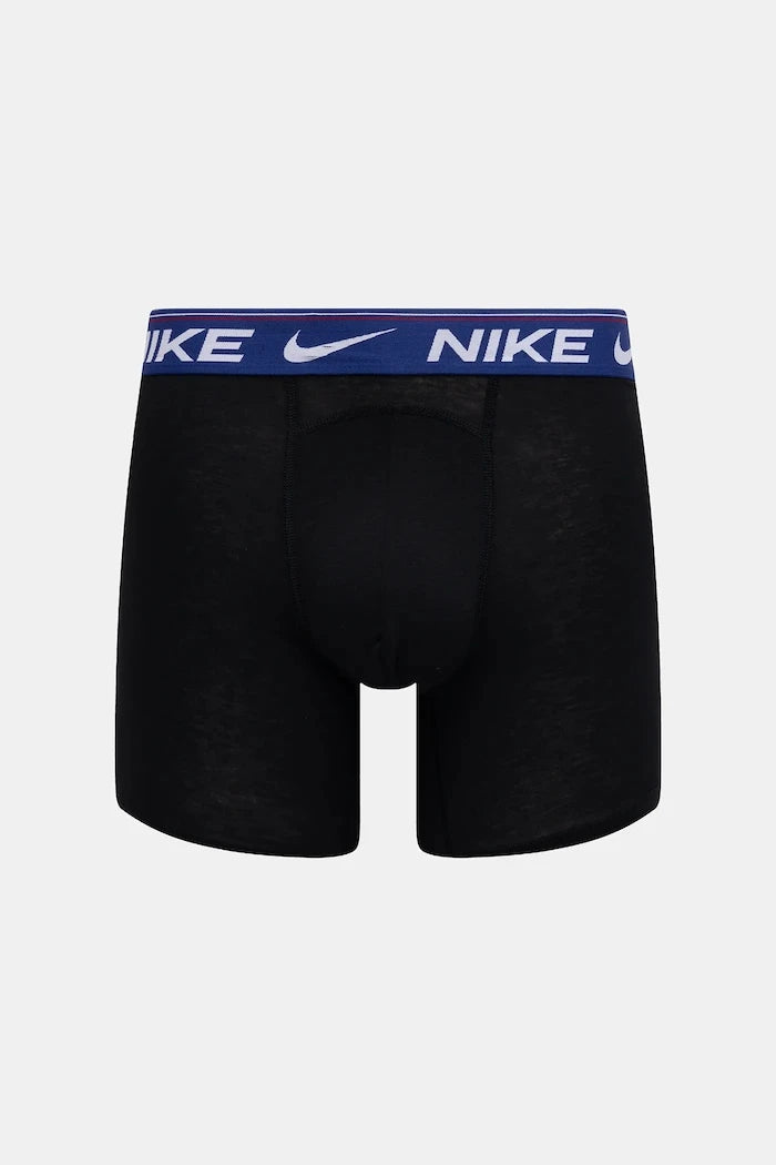 Боксерки Nike (3 чифта)