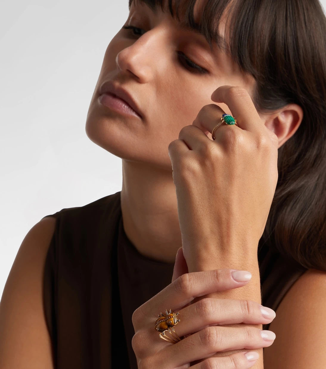 Yvonne Léon - Scarabée Mini 9kt gold ring with gemstones