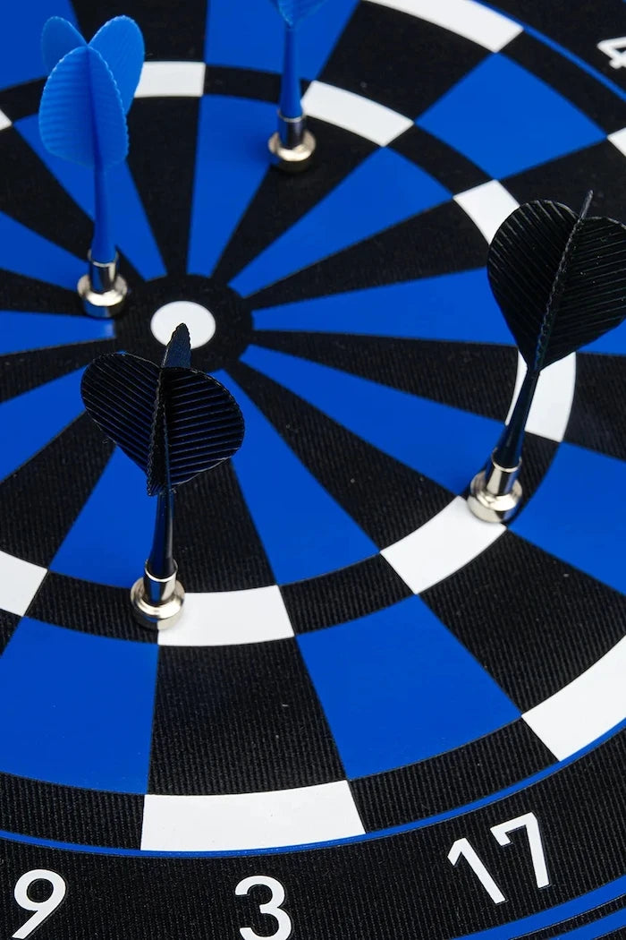 Игра на дартс Gentlemen's Hardware Dartboard Roll