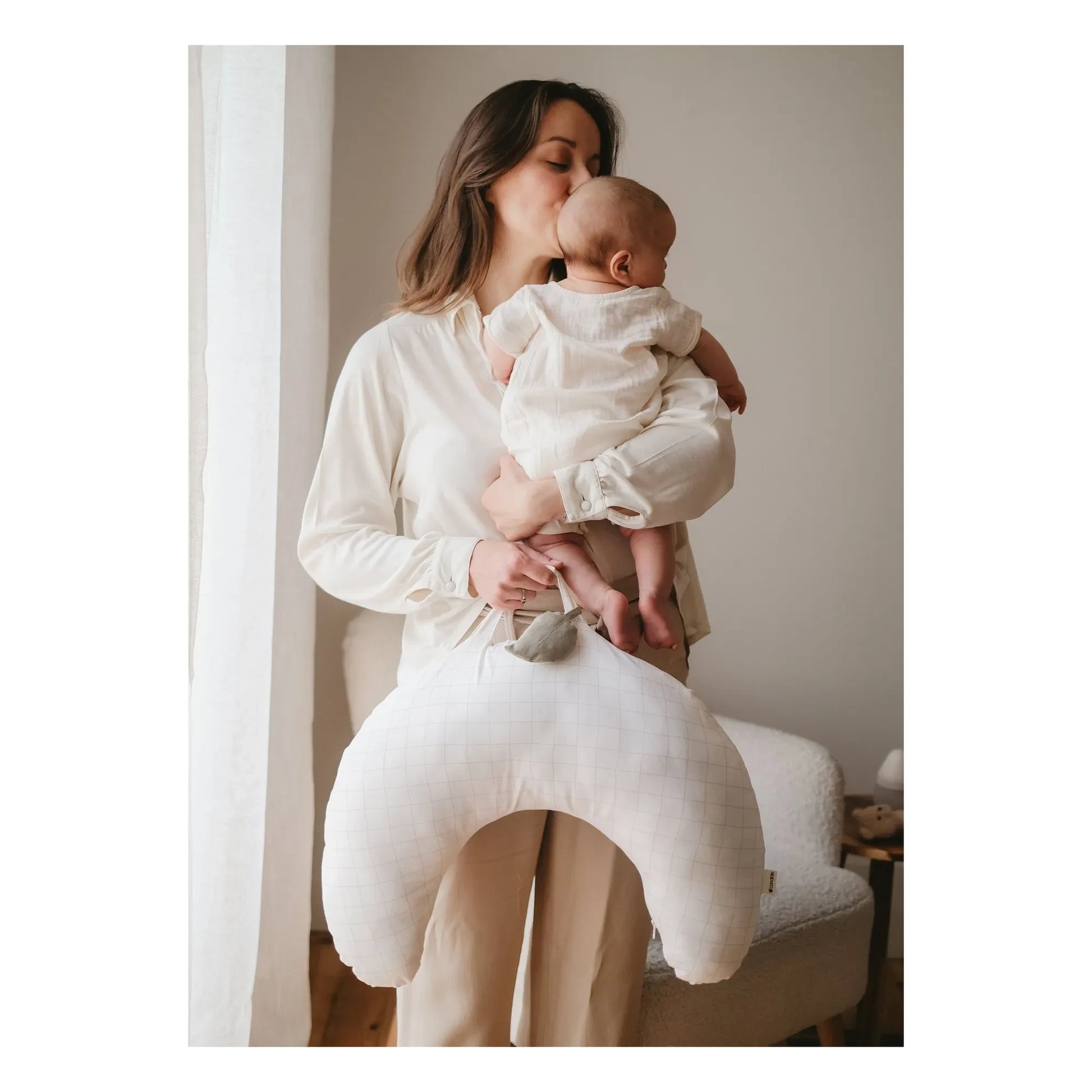 Candide - Nomadic nursing cushion | White