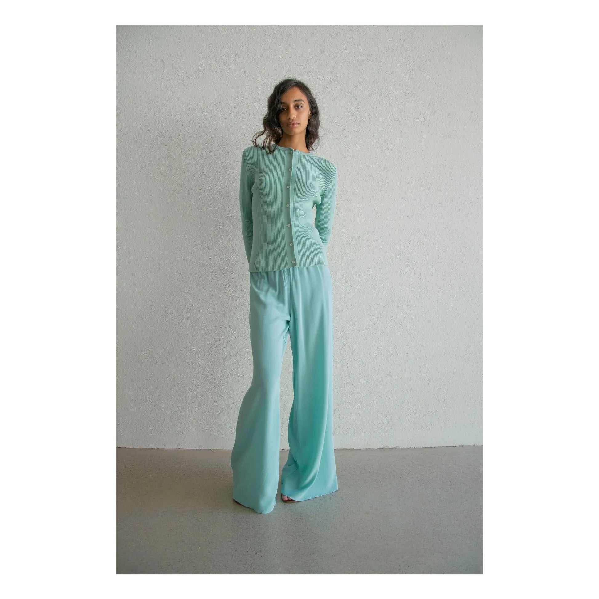THEAVANT - Jazzdancer Silk Pants | Green water
