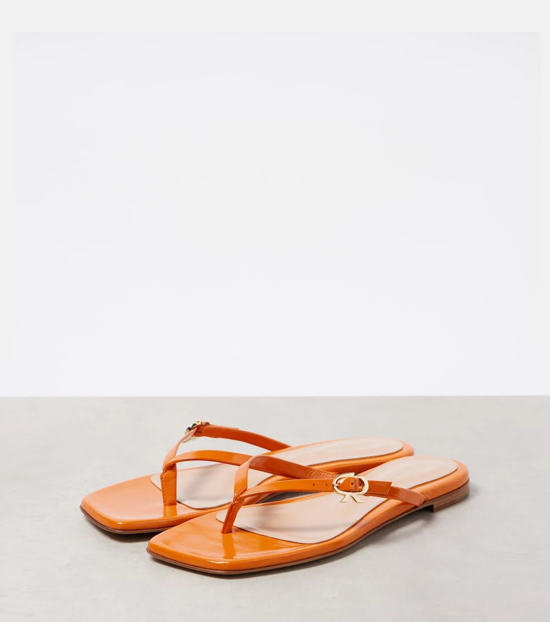 Gianvito Rossi - Ribbon patent leather thong sandals
