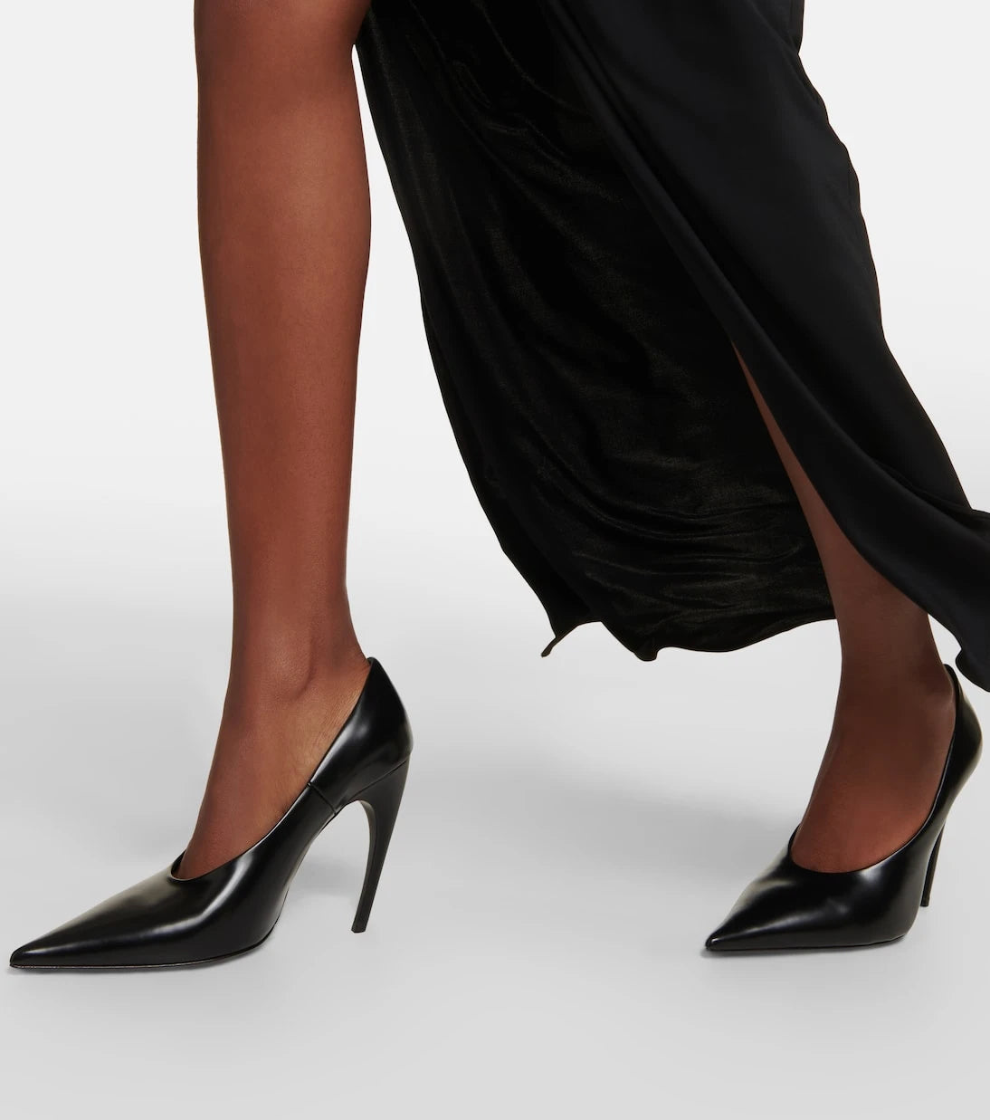 Nensi Dojaka - Patent leather pumps