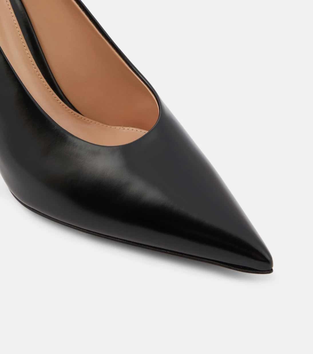 Gianvito Rossi - Robbie leather pumps