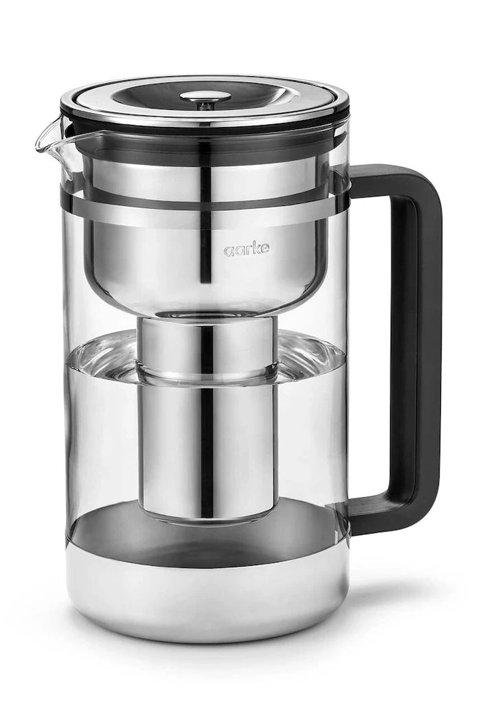 Кана с филтър Aarke Purifier Glass 1,66 L