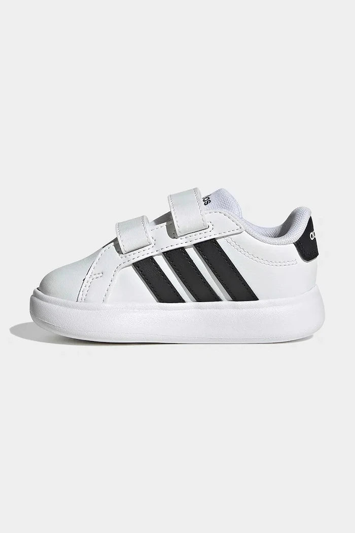 Детски маратонки adidas GRAND COURT 3.0
