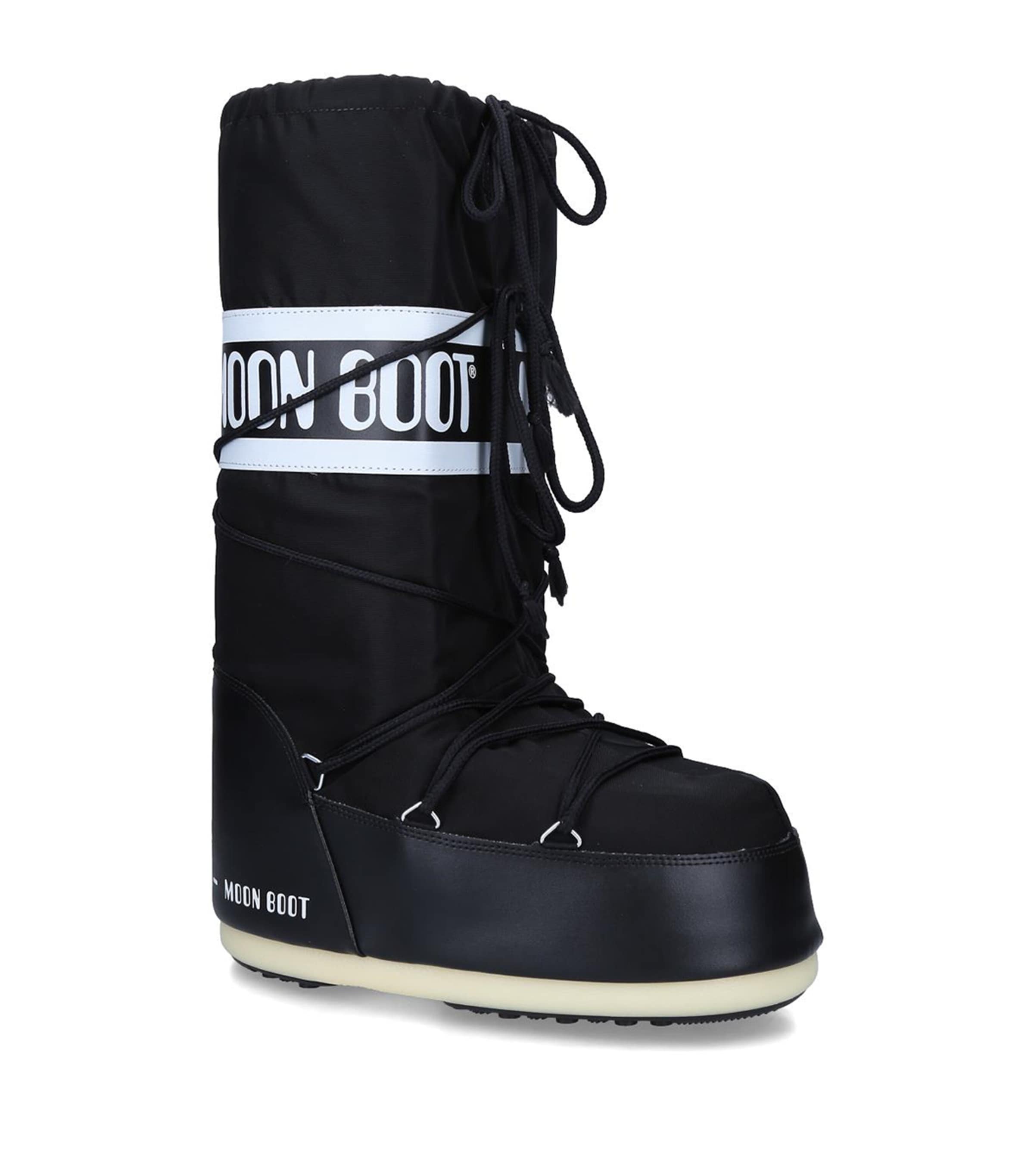 Nylon Icon Moon Boots