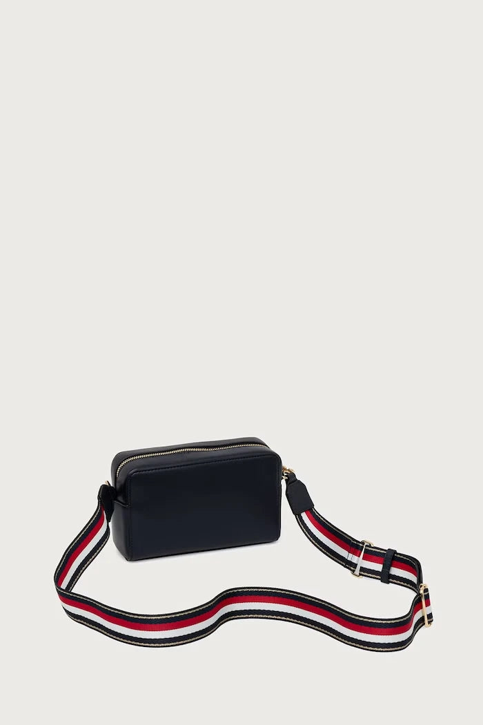 Tommy Hilfiger imitasyon deri kadın crossbody çanta