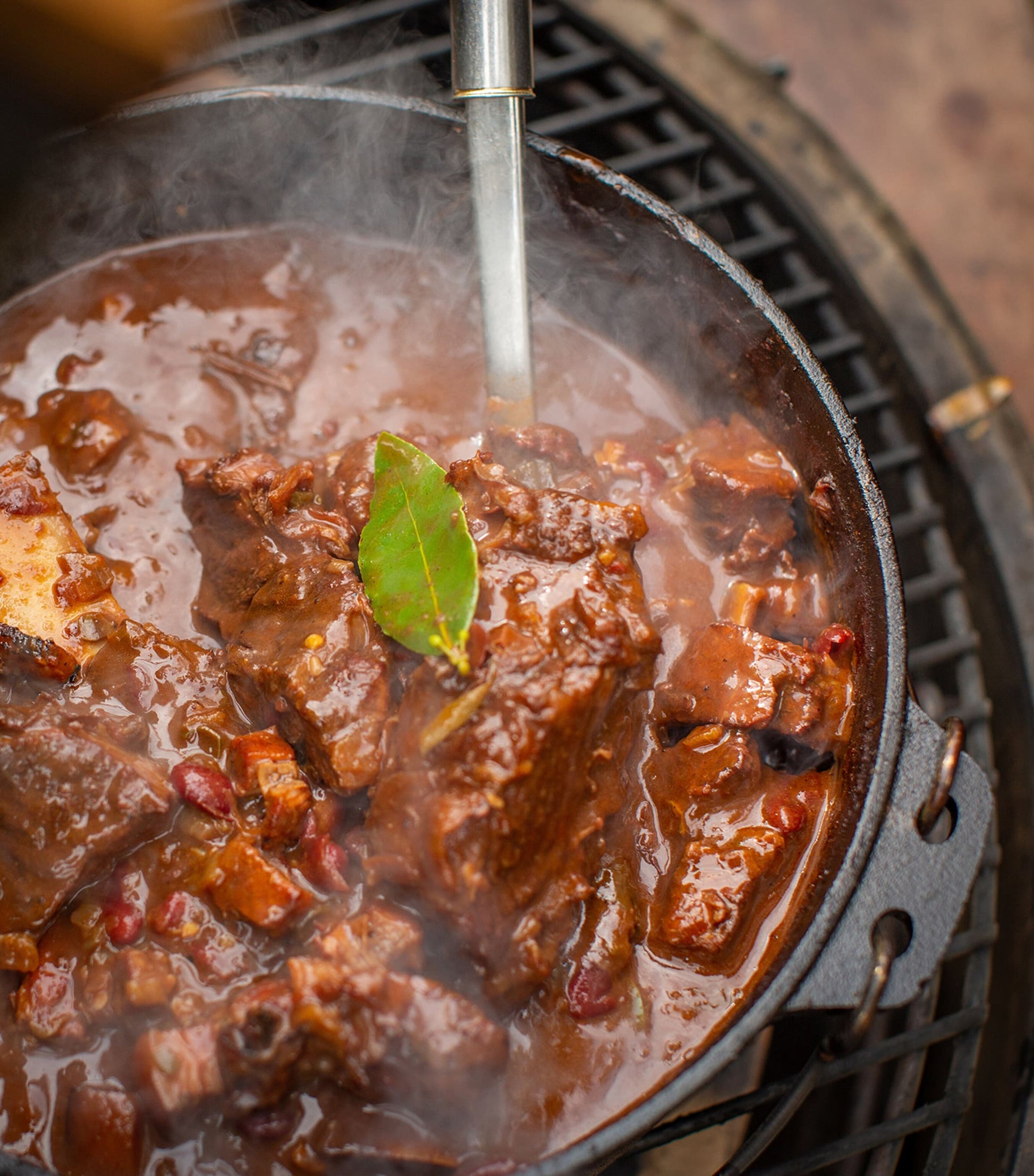 Cast Iron Dutch Oven