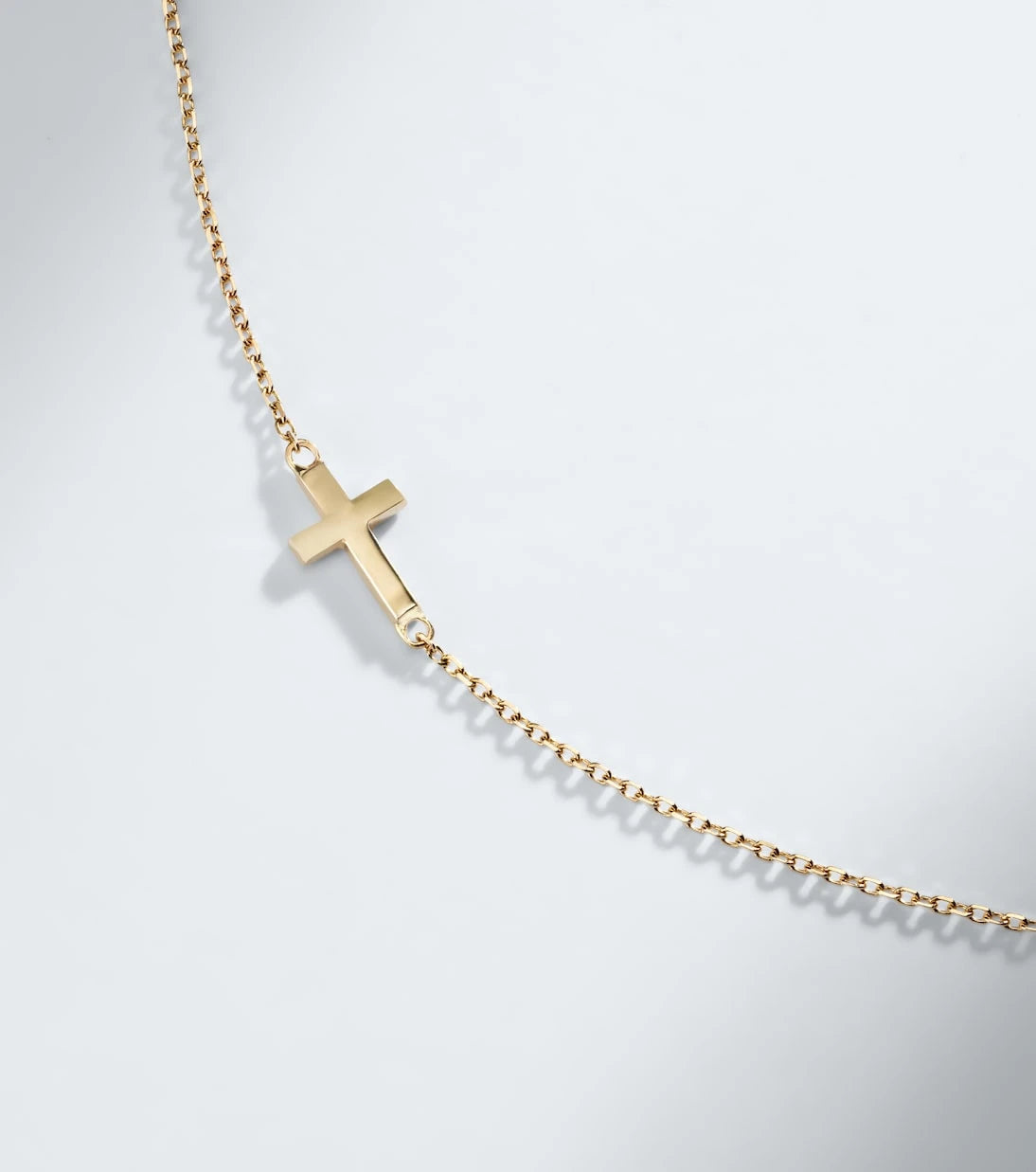 Mateo - Mini Cross 14kt gold bracelet
