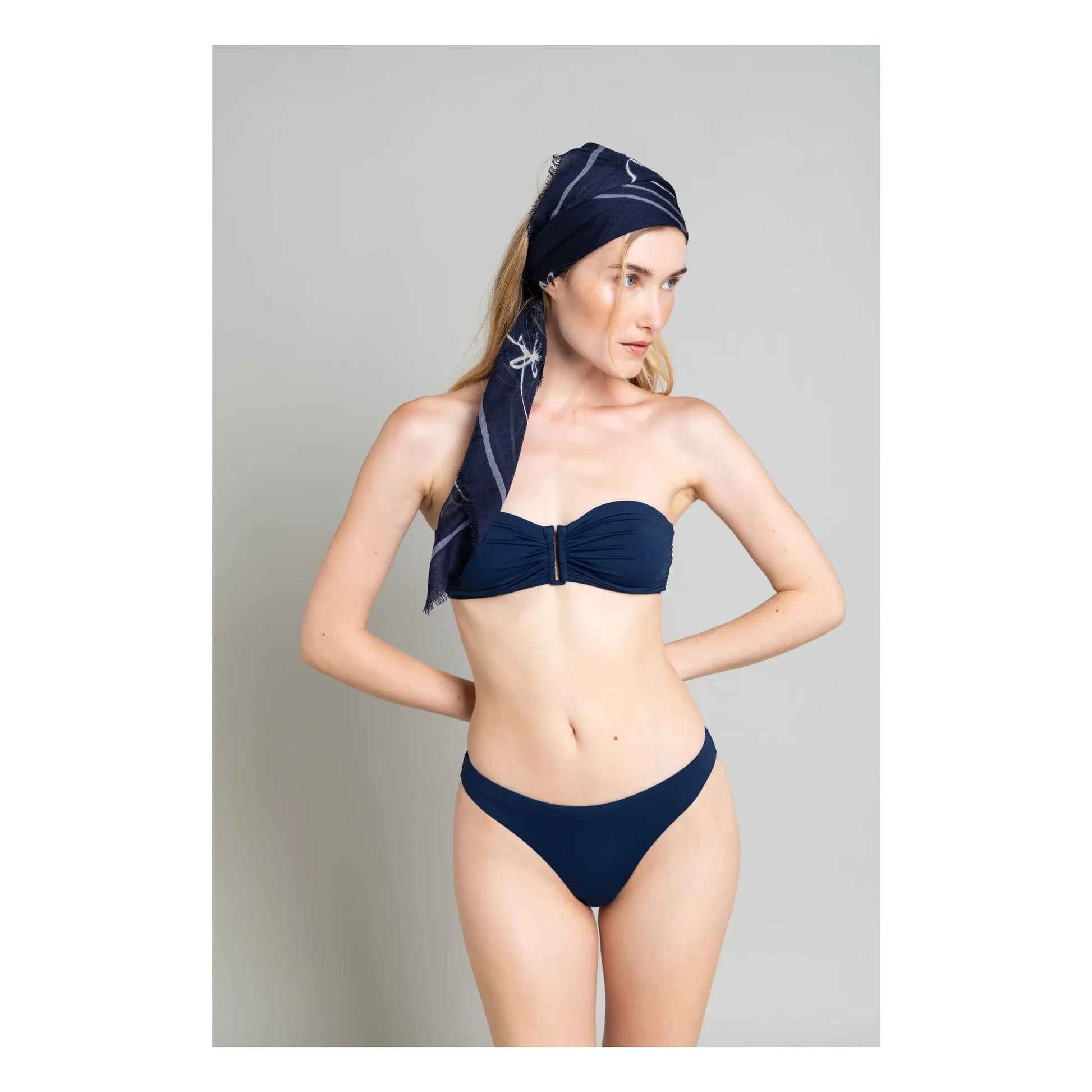 Smallable Woman - Low cut swimsuit Lisa | Navy blue