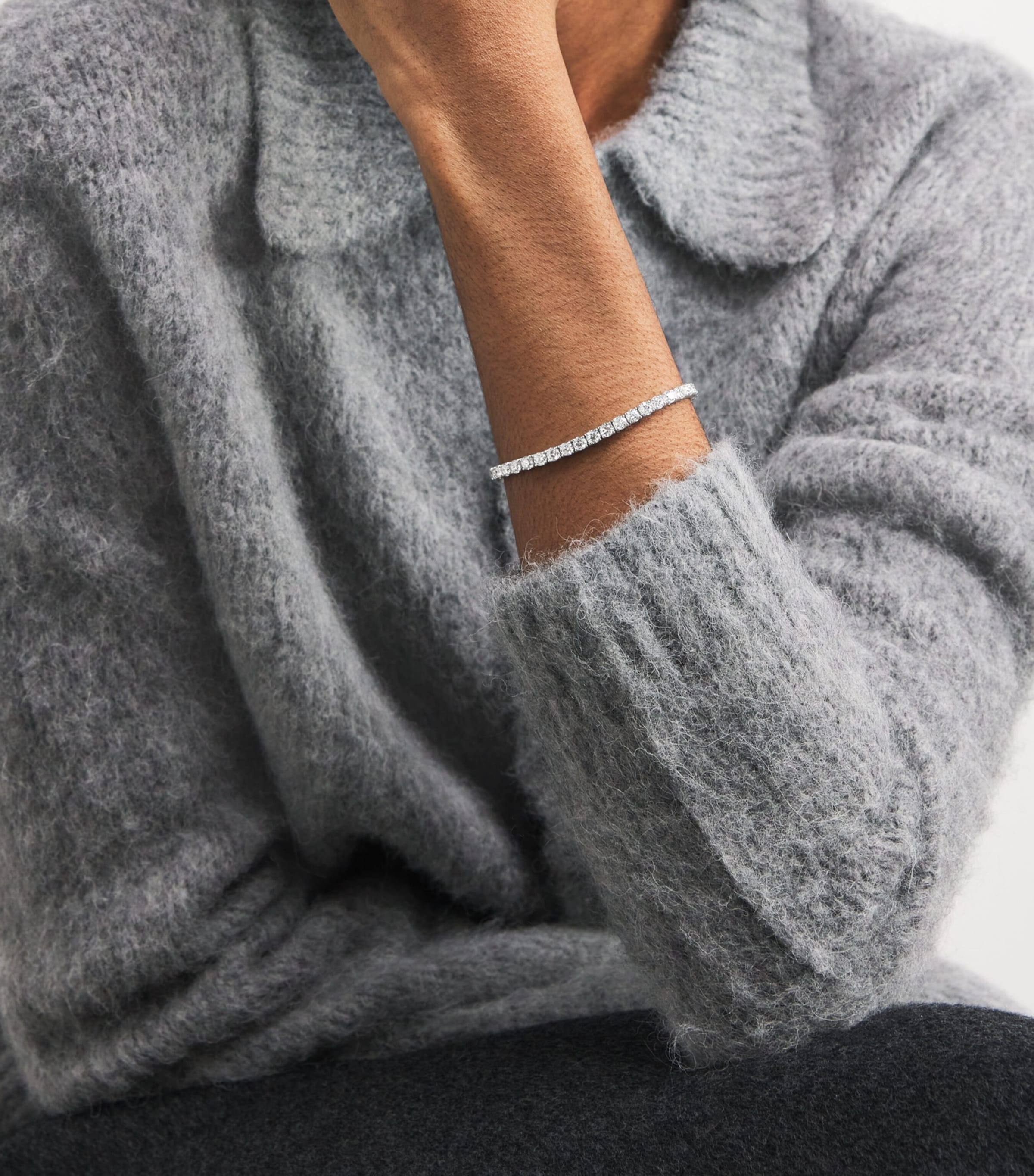 White Gold and Diamond Tennis Bracelet (8.00ct)