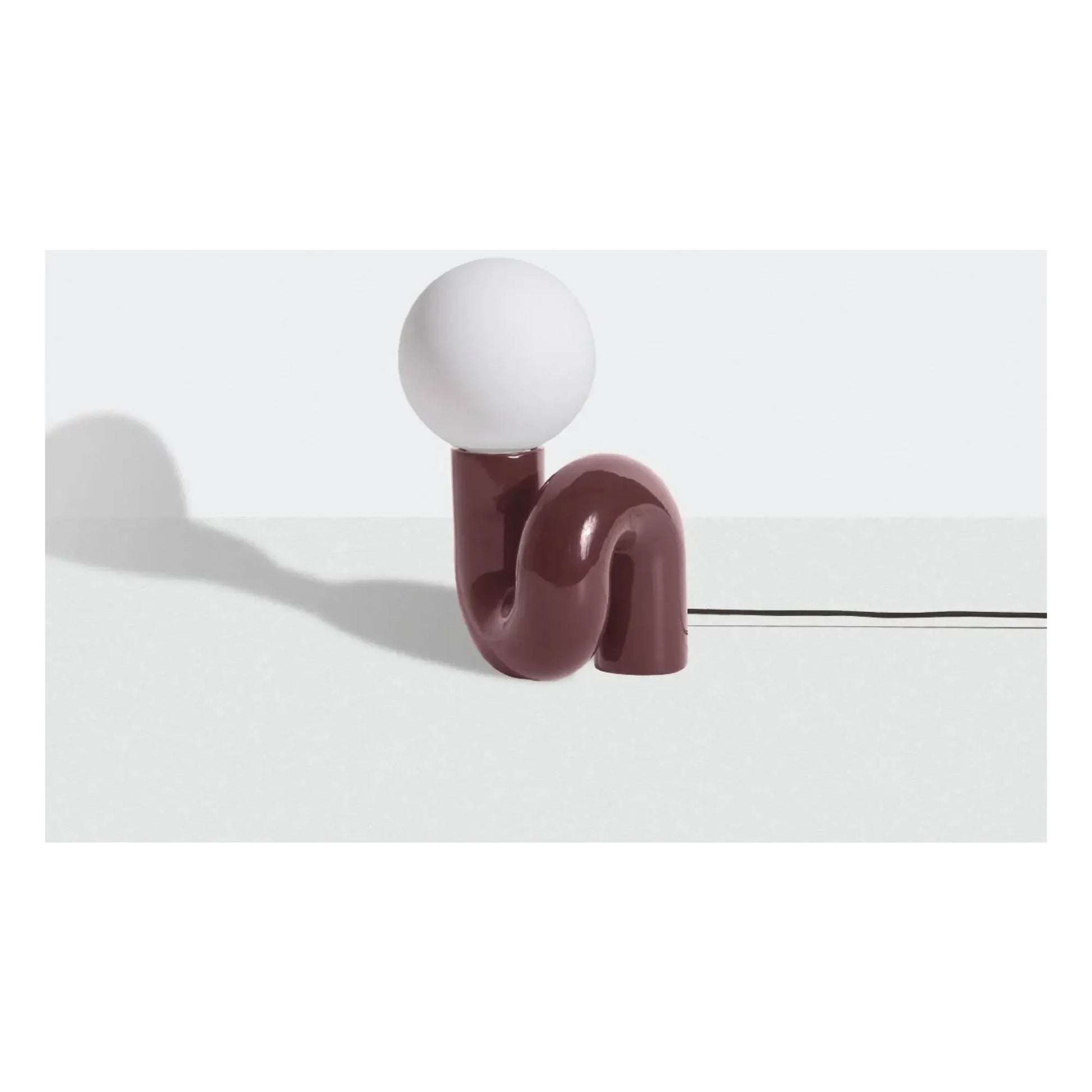 Petite friture - Neotenic table lamp | Cherry red