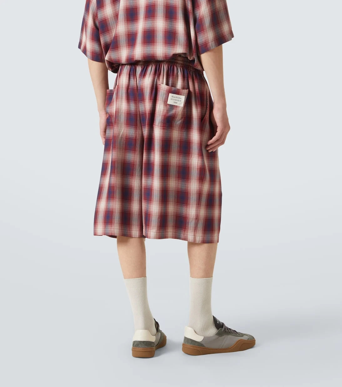 Acne Studios - شورت كاروهات