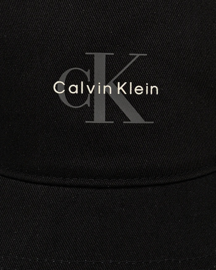 Calvin Klein Jeans Pamuklu Vizörlü Şapka