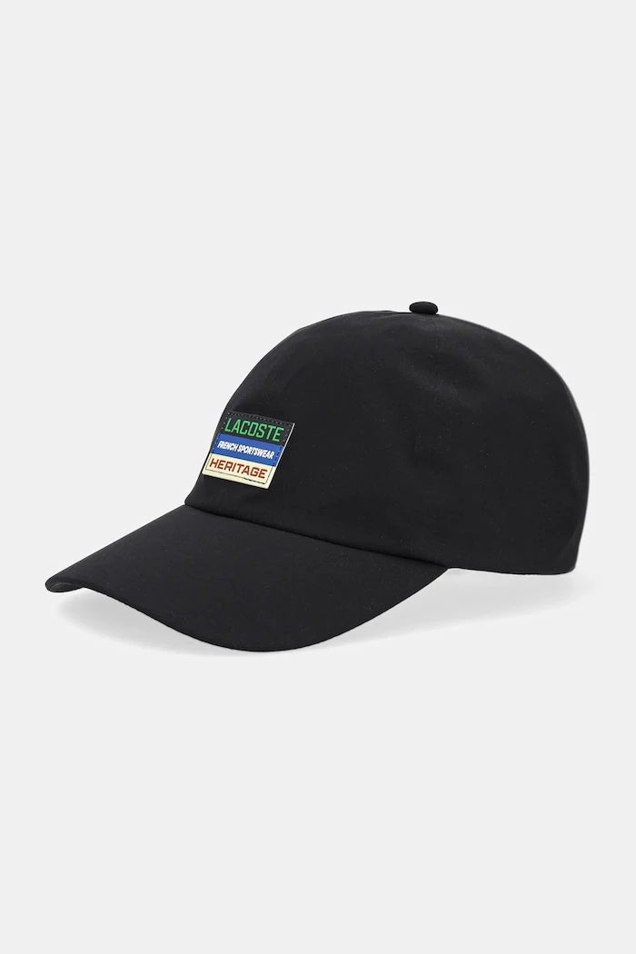 Шапка с козирка Lacoste