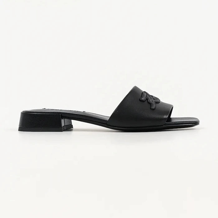 Кожени чехли Karl Lagerfeld Petalo Ii
