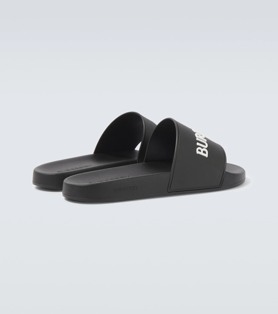 Burberry - Logo slides