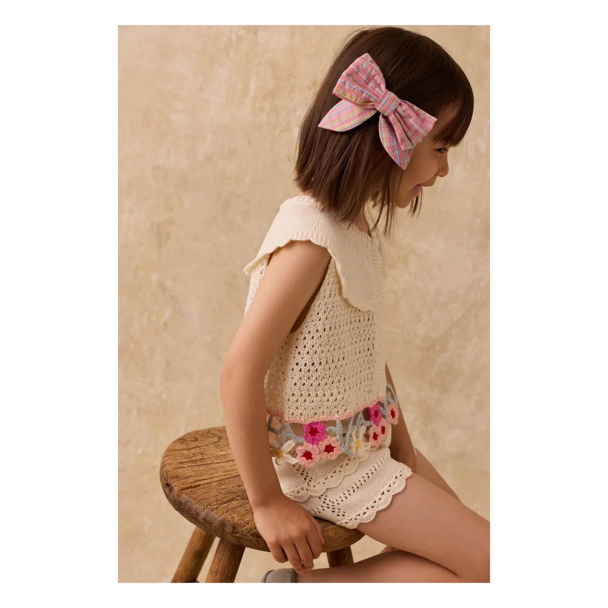 Louise Misha - Gilla Carreaux bow hair slide | Pink