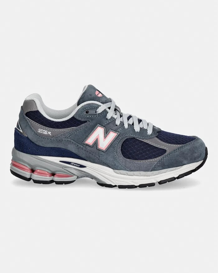 New Balance 2002 маратонки дамски