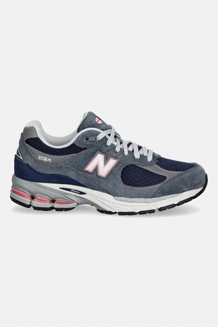 New Balance 2002 маратонки дамски