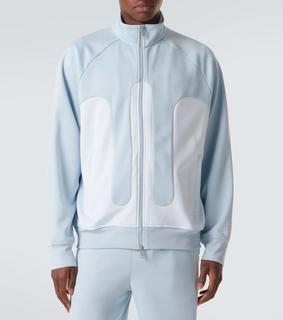 On - Ikon track jacket