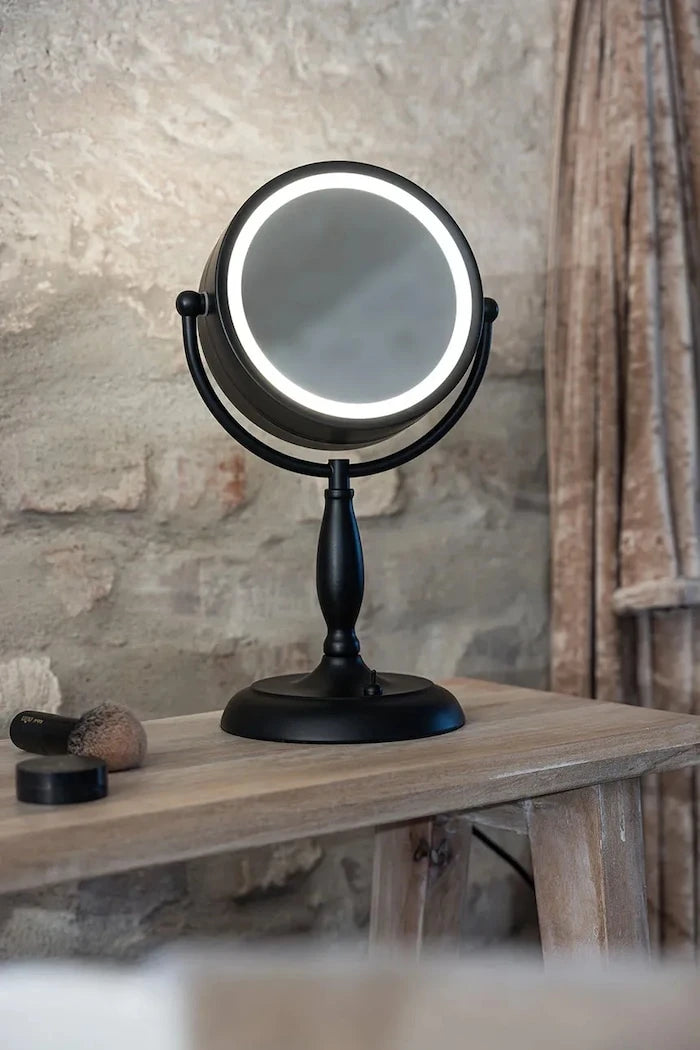 Markslöjd Face LED Aydınlatmalı Ayna