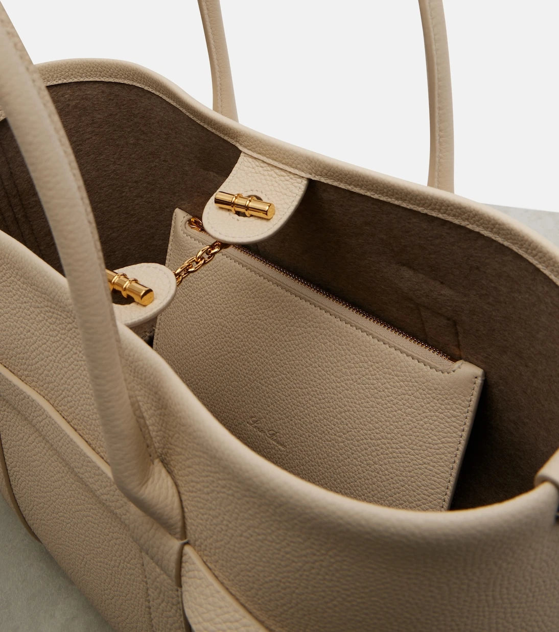 Loro Piana - حقيبة تسوق Ghiera Small من الجلد