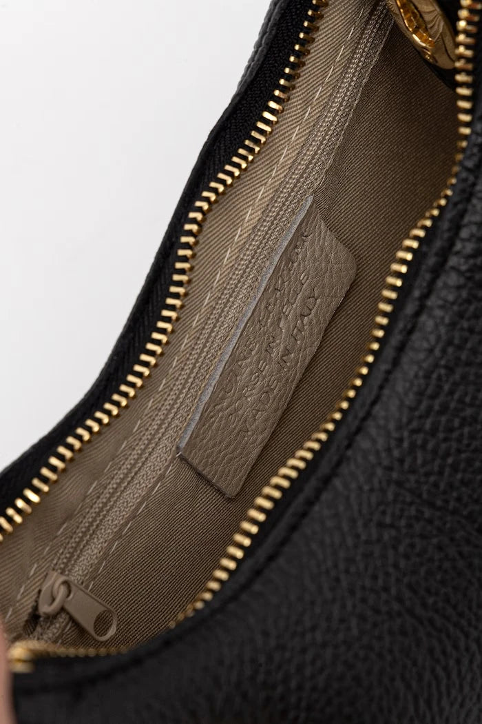 Answear.LAB deri kadın crossbody çanta