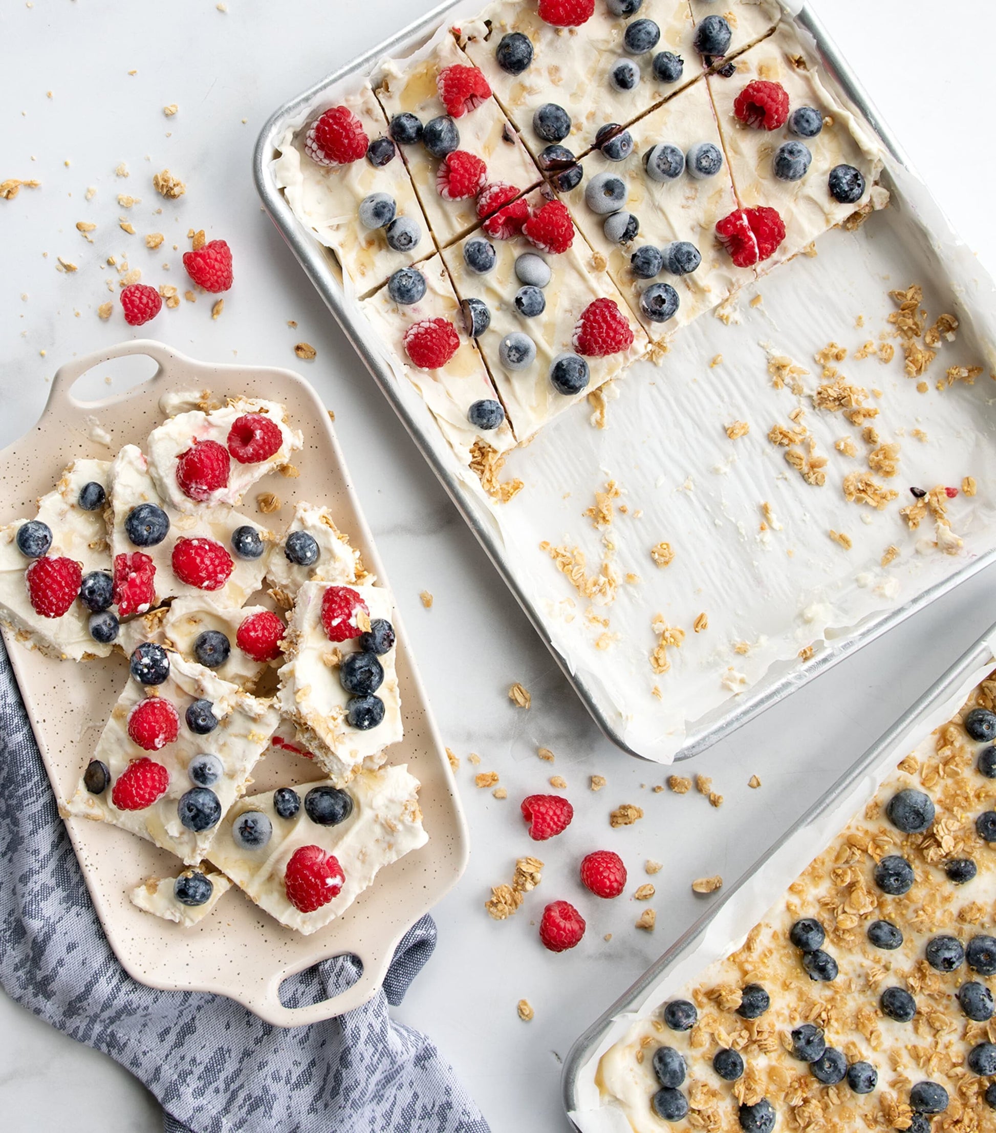 Nordic Ware Aluminium Naturals Quarter Sheet (24.4cm x 33cm)