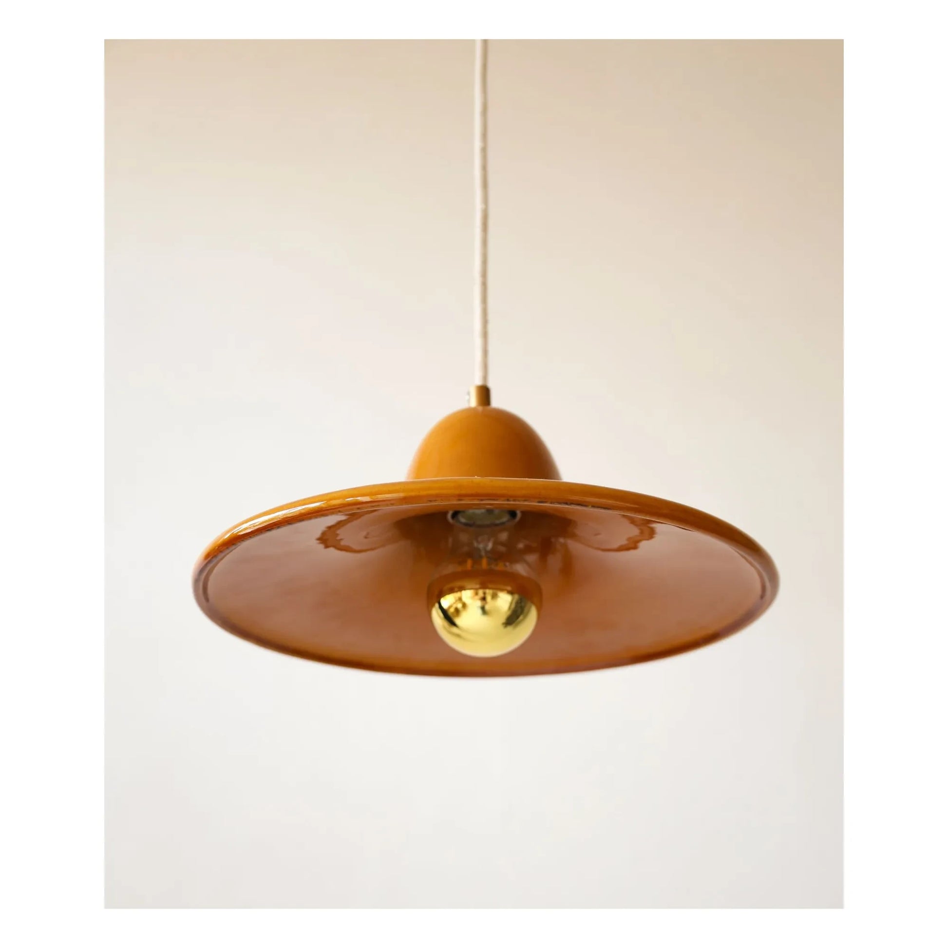 Masamé - Gigaro hanging lamp | Honey